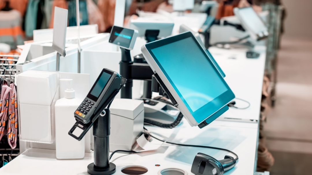 26_Q3_How to Transition Seamlessly from Legacy to Modern POS Systems_creatives_landing
